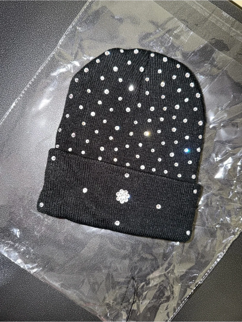 “Black Orchid” Beanie